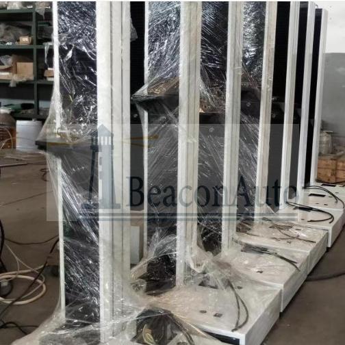 帶袢鈦板動態(tài)拉伸疲勞試驗機