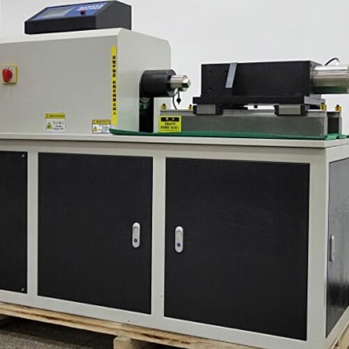 1684720385389190.jpg 0XWP—x6000高溫旋轉(zhuǎn)彎曲疲勞試驗機 金屬抗彎抗折檢測12.jpg